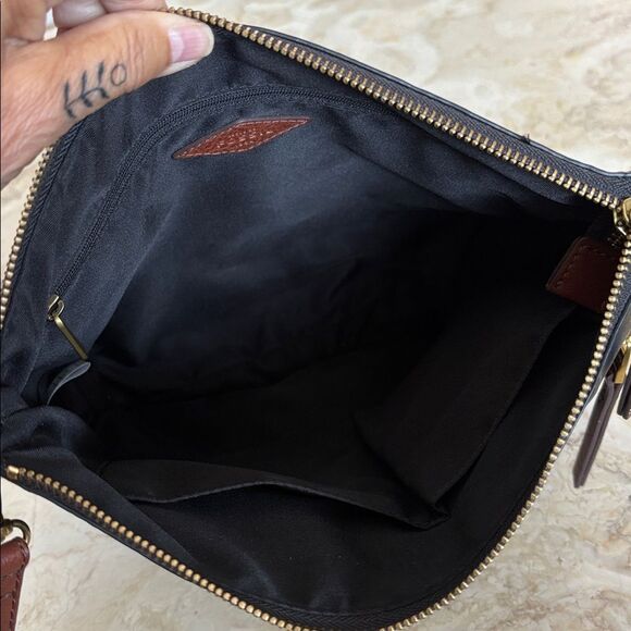 Fossil Fiona Vegan Leather Printed Large Crossbody Bag - Black/White - Picture 14 of 16